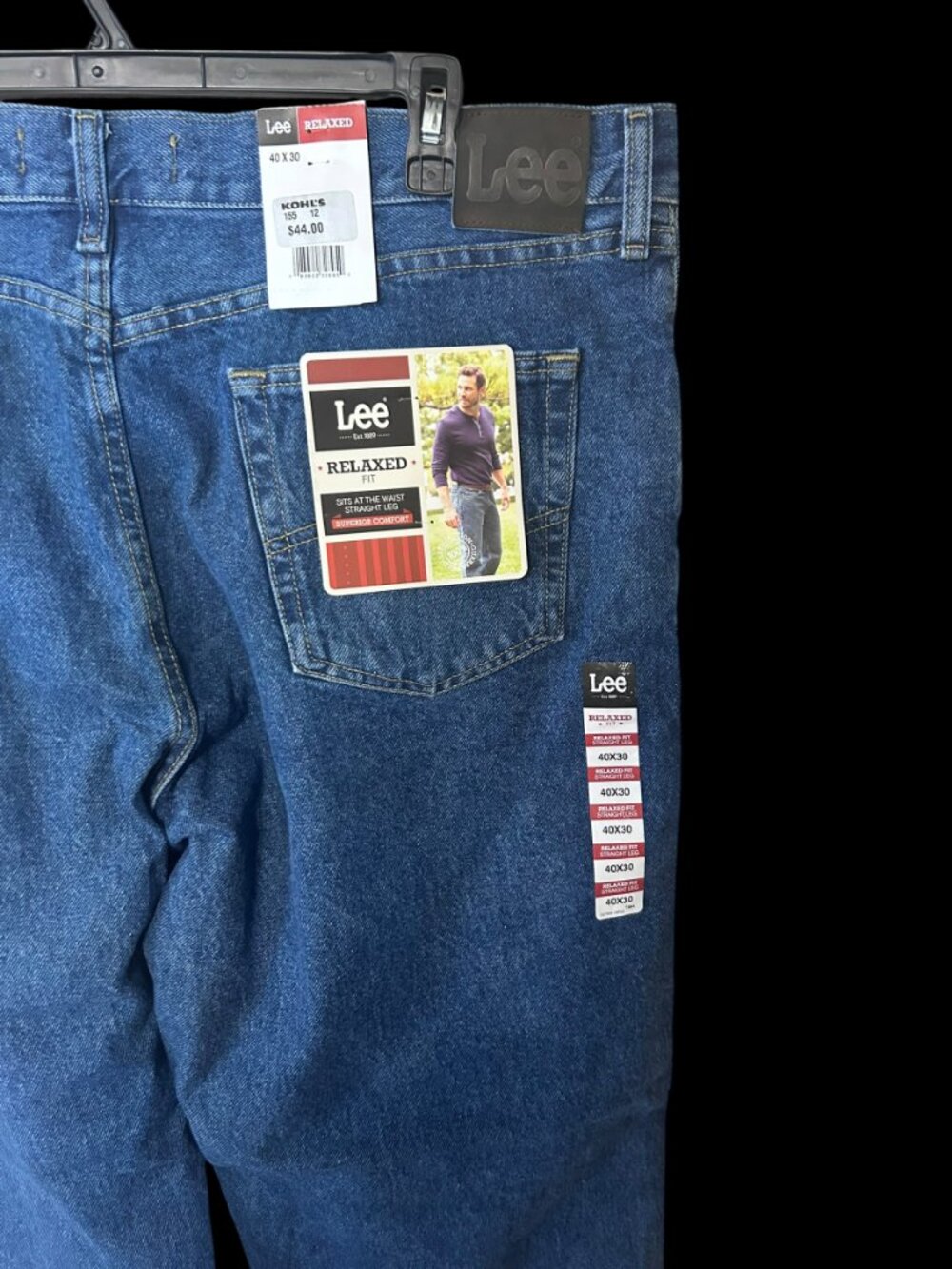 NWT Lee Relaxed Fit Straight Leg Jeans — Men's 40x30 — Medium Wash - Picture 5 of 6